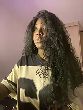 Alexia 24 online show from April 2, 12:19 am