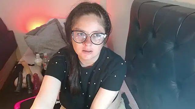 Snapshot of KrystalAdams chatting on September 9, 12:16 pm KrystalAdams online show from September 9, 12:16 pm