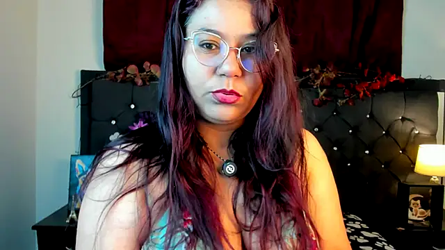 Snapshot of sofia_sorceress5 chatting on September 21, 9:52 am sofia sorceress5 online show from September 21, 9:52 am