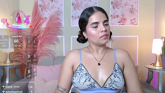 pervy nikole online show from October 6, 2:17 am