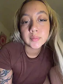 Becca Johnson u online show from January 14, 2:27 am