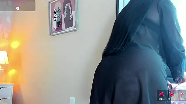 Snapshot of isabella_milf_ chatting on September 22, 7:12 pm isabella milf  online show from September 22, 7:12 pm