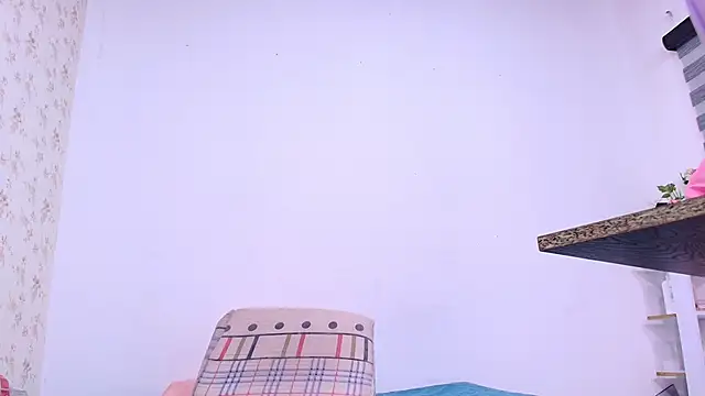 Snapshot of celeste_moonx chatting on October 21, 11:58 am celeste moonx online show from October 21, 11:58 am