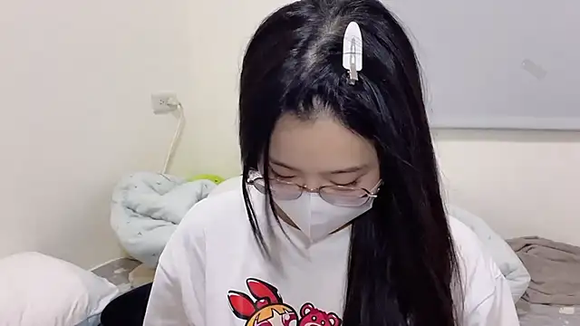 LHeart online show from September 25, 2:05 pm