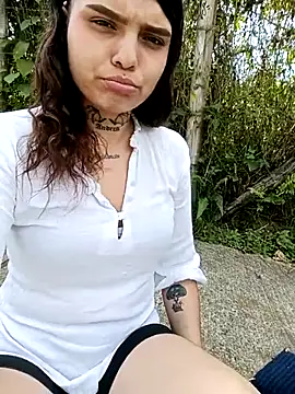 Alis 1327 online show from September 24, 1:32 pm