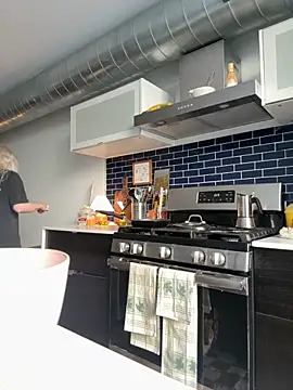 seeunexttuesday online show from September 28, 5:18 pm