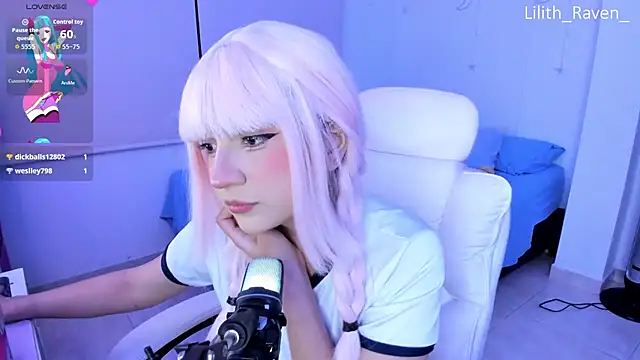 Lilith Raven  online show from November 4, 4:50 am