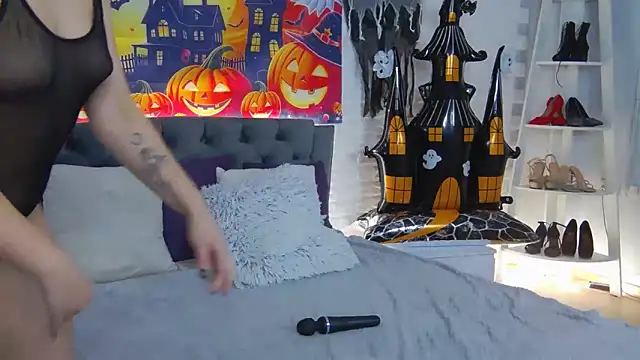 Snapshot of Agnessa chatting on October 28, 10:21 am Agnessa online show from October 28, 10:21 am