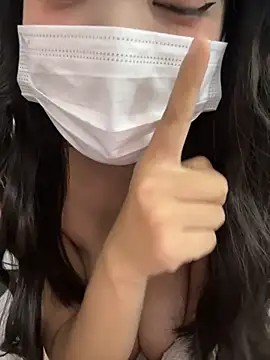 Snapshot of cute-yay chatting on October 16, 3:09 am cute-yay online show from October 16, 3:09 am