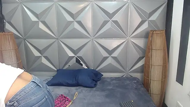 Snapshot of GreciaFox1 chatting on September 16, 11:40 am GreciaFox1 online show from September 16, 11:40 am