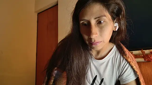  MoonLipson  online show from October 15, 5:54 am