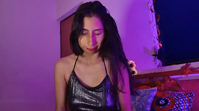  MoonLipson  online show from October 22, 5:23 am