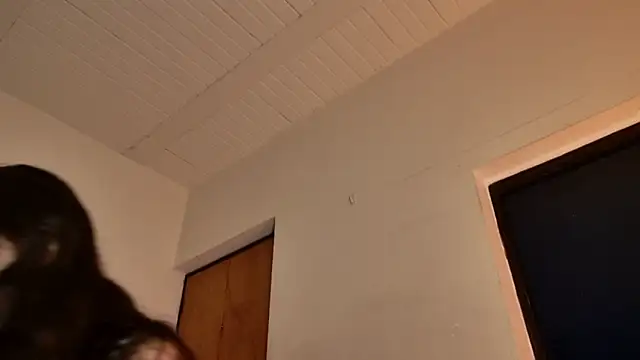  MoonLipson  online show from September 22, 5:06 am