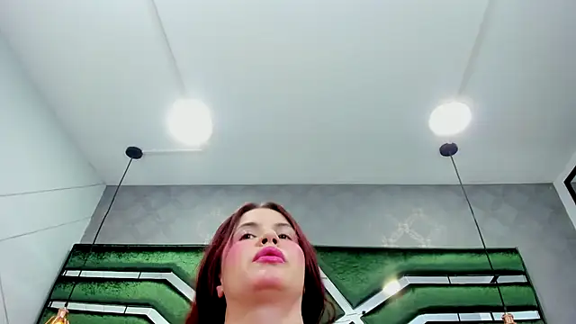 Snapshot of ThaliaCross chatting on October 20, 8:01 pm ThaliaCross online show from October 20, 8:01 pm