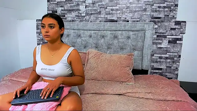 Snapshot of nicolexxaleja chatting on September 14, 9:12 pm nicolexxaleja online show from September 14, 9:12 pm