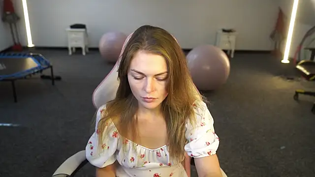 Snapshot of MissKaitrin chatting on September 12, 12:01 pm MissKaitrin online show from September 12, 12:01 pm