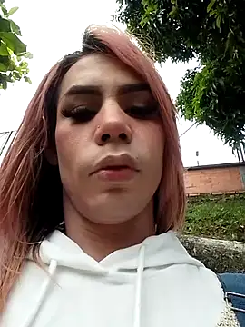 Snapshot of Daliana_Gounbolt chatting on September 23, 11:41 am Daliana Gounbolt online show from September 23, 11:41 am