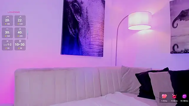 Snapshot of chelssy7 chatting on October 26, 3:57 am chelssy7 online show from October 26, 3:57 am