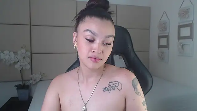 Rossi Baker online show from October 21, 4:44 pm