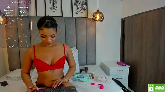 Snapshot of Gia_Scott chatting on September 15, 3:04 am Gia Scott online show from September 15, 3:04 am