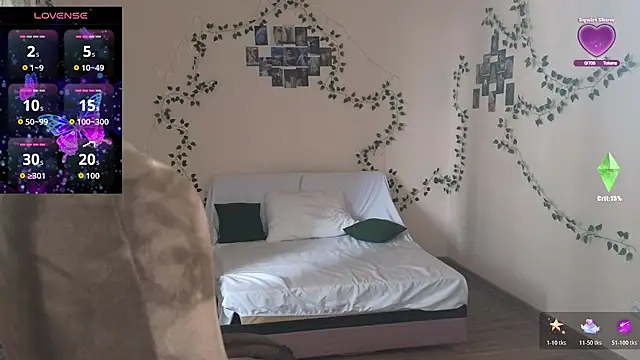 Snapshot of Laura_Gol chatting on October 21, 7:34 am Laura Gol online show from October 21, 7:34 am