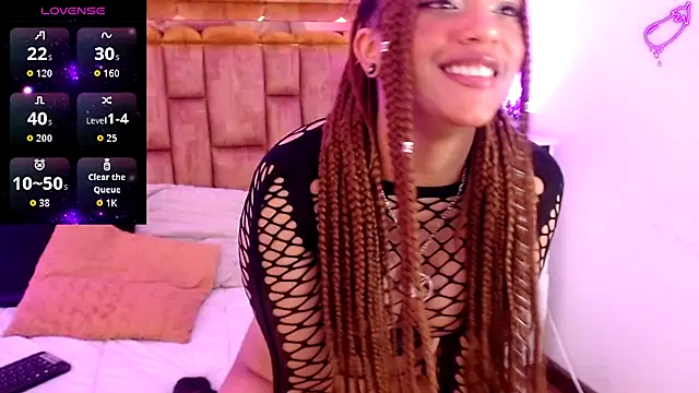 Snapshot of Camila_Mishiima1 chatting on October 5, 12:43 pm Camila Mishiima1 online show from October 5, 12:43 pm