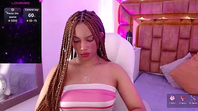 Snapshot of Camila_Mishiima1 chatting on September 27, 12:23 pm Camila Mishiima1 online show from September 27, 12:23 pm