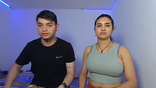 Snapshot of Naughty_Nights_Live chatting on October 21, 11:47 am Naughty Nights Live online show from October 21, 11:47 am