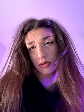 ScarletBloom  online show from November 7, 7:41 pm