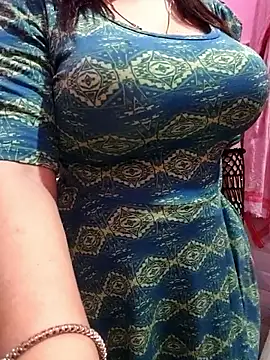 Snapshot of hot_grieal1 chatting on September 19, 7:57 pm hot grieal1 online show from September 19, 7:57 pm