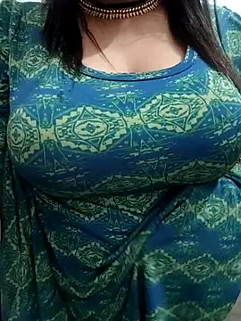 Snapshot of hot_grieal1 chatting on October 5, 6:35 pm hot grieal1 online show from October 5, 6:35 pm