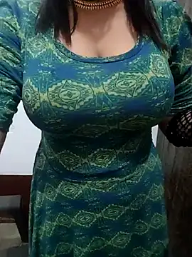 Snapshot of hot_grieal1 chatting on October 7, 7:07 pm hot grieal1 online show from October 7, 7:07 pm