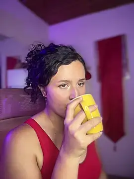 Dannaa Lovs online show from December 15, 5:29 pm