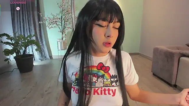 Snapshot of Blue_Sixx chatting on October 24, 10:17 pm Blue Sixx online show from October 24, 10:17 pm