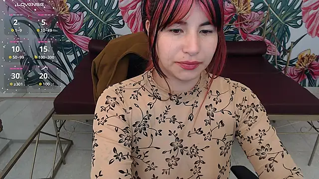 Nina harper  online show from October 3, 8:36 pm