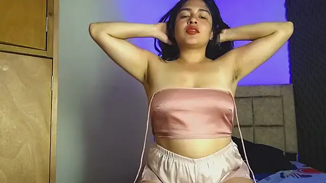 EmilyNoir1 online show from September 10, 1:05 am