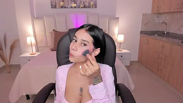 miranda crawfor online show from September 21, 12:15 pm