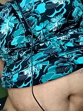 zara-mallus online show from September 24, 9:25 pm