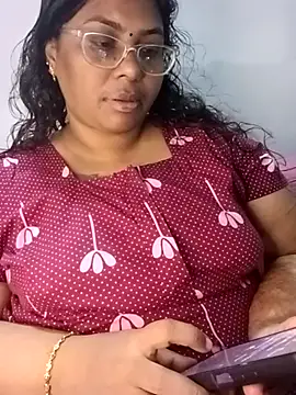 zara-mallus online show from November 2, 2:09 pm