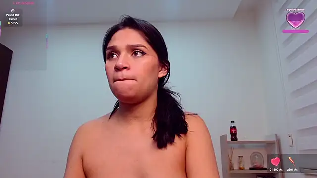 Roxxi 2110 online show from October 1, 2:16 am