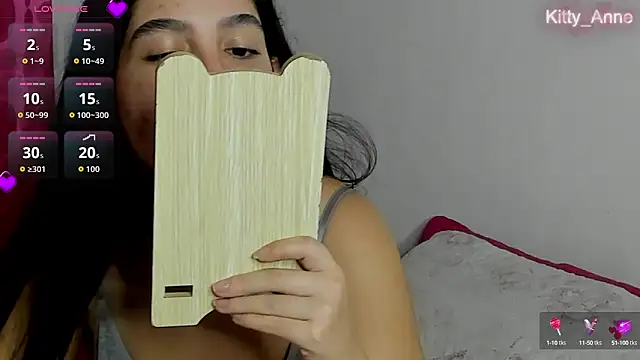 Snapshot of Kitty_Anne chatting on September 24, 12:31 am Kitty Anne online show from September 24, 12:31 am