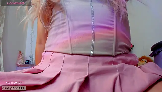 LadenRousseTs online show from October 12, 3:36 pm