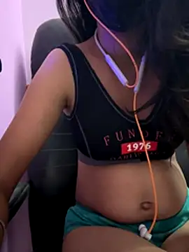 Tamil Anushya online show from December 1, 6:54 pm