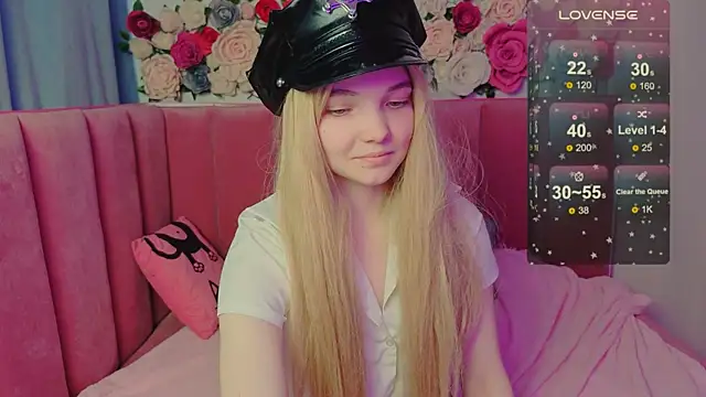 AnimeAlica18 online show from November 12, 10:13 am