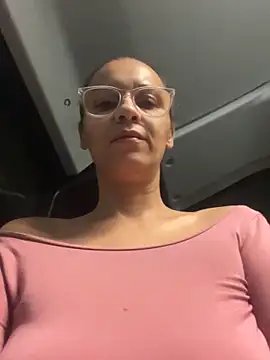 Snapshot of eli5566 chatting on October 27, 8:58 pm eli5566 online show from October 27, 8:58 pm