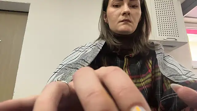 AshlyJoy online show from October 2, 7:35 am