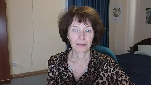 Snapshot of Lia_Tito chatting on November 1, 5:55 am Lia Tito online show from November 1, 5:55 am