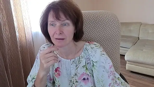 Snapshot of Lia_Tito chatting on September 16, 12:35 pm Lia Tito online show from September 16, 12:35 pm