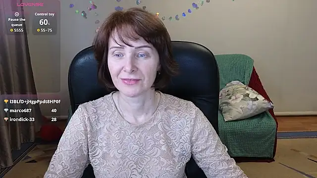 Lia Tito online show from March 17, 2:32 pm