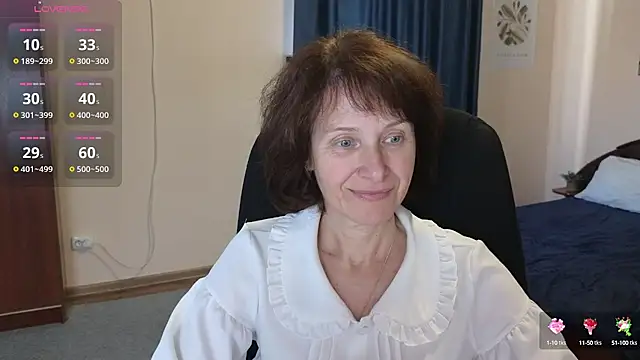 Snapshot of Lia_Tito chatting on October 11, 6:07 am Lia Tito online show from October 11, 6:07 am